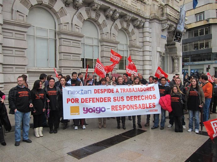 Menifestación Contra Los Despidos En La ETT Nexian