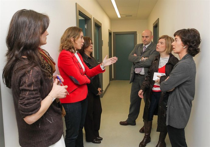 La Alcaldesa De Logroño Visita El Centro Social 'El Parque'
