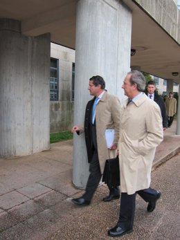 Gerardo Conde Roa A Su Llegada A Los Juzgados