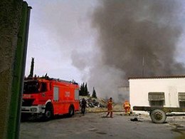 Bomberos Trabajando En El Incendio De Bélgida (Valencia)
