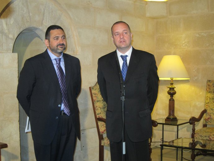 Vueling En El Consolat De Mar