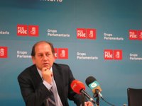 El PSdeG cree que Conde Roa "no puede seguir" como alcalde por "defraudador" y porque su situación "genera dudas"