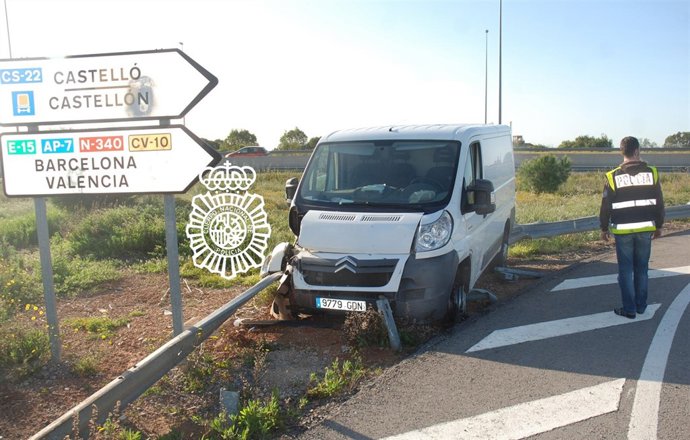 Estado En El Que Quedó El Vehículo Robado Tras La Fuga