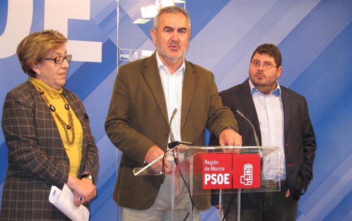 Martínez, González Tovar Y Martínez