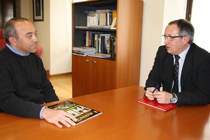 Reunión Del Delegado Territorial Y El Delegado De Aspaym. 