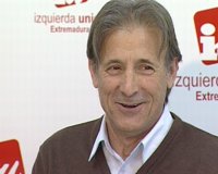 Escobar (IU) tratará de que Monago siga "siendo el bicho raro del PP de España" y mantenga su rechazo el copago