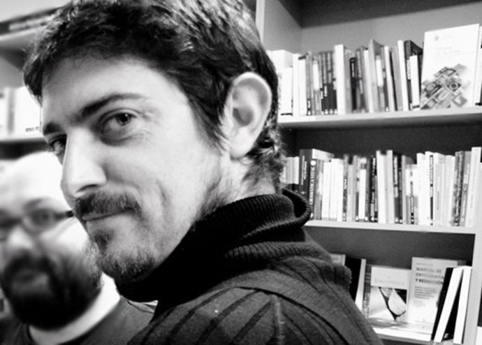 El Escritor Emilio Bueso