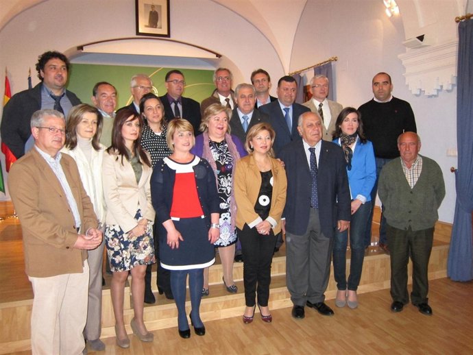 Clara Aguilera Con Los Alcaldes Cordobeses