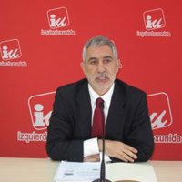 Llamazares advierte de una "enmienda a la totalidad" del Gobierno a sus presupuestos con imposición a las CCAA