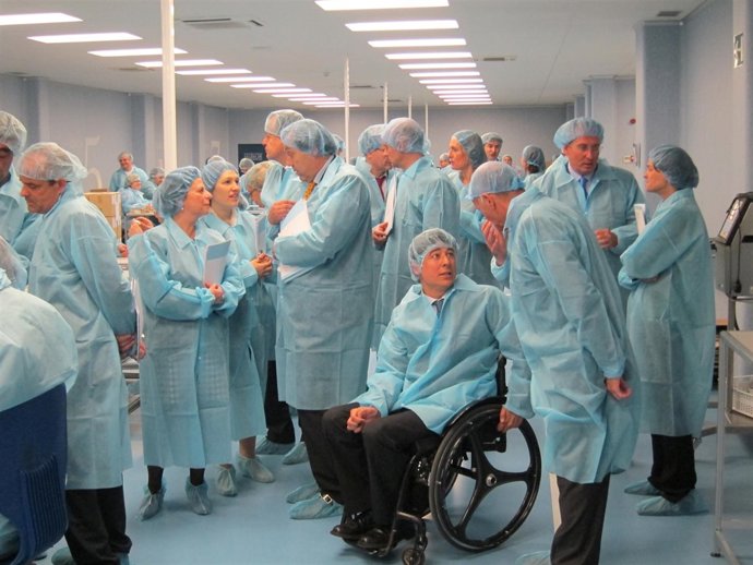 Diputados Asamblea De Madrid En Manantial Integra Farma