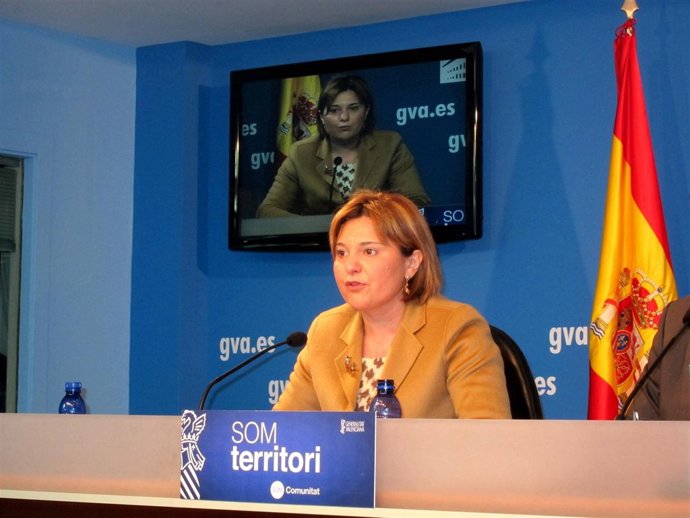 Isabel Bonig En Rueda De Prensa