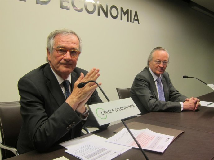 El Alcalde, Xavier Trias, Y Josep Piqué En El Círculo De Economía