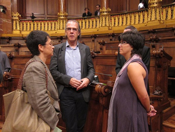 Ricard Gomà (ICV-Euia) Con Parte De Su Grupo Municipal