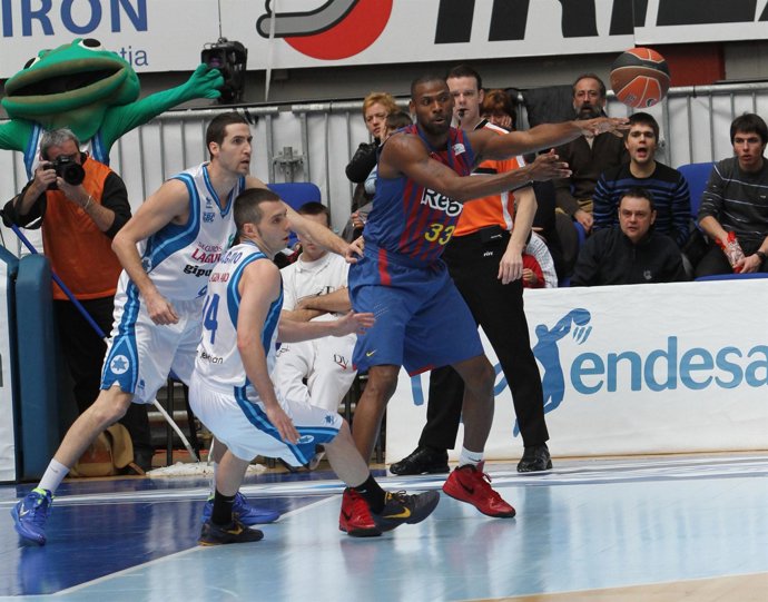 Pete Mickeal, Lagun Aro GBC - FC Barcelona Regal (Baloncesto)