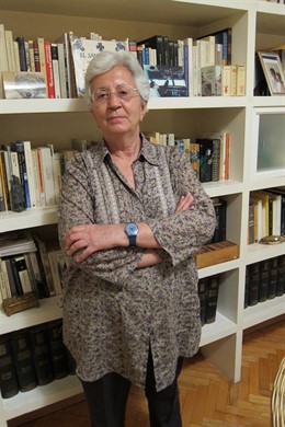 La Escritora Zaragozana Ángeles De Irisarri 