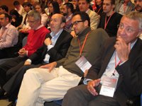 Rubalcaba advierte de que la mayoría del PP llevará a una falta de respeto "absoluta" a los ciudadanos