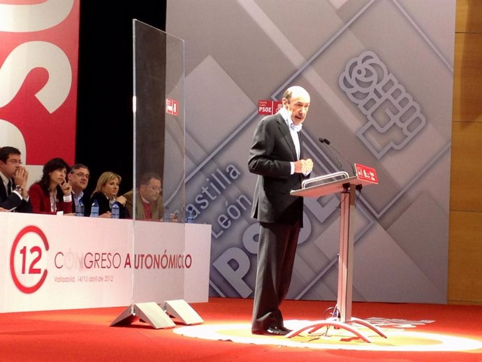 Rubalcaba Durante Su Intervención En El XII Congreso Autonómico Del PSOE