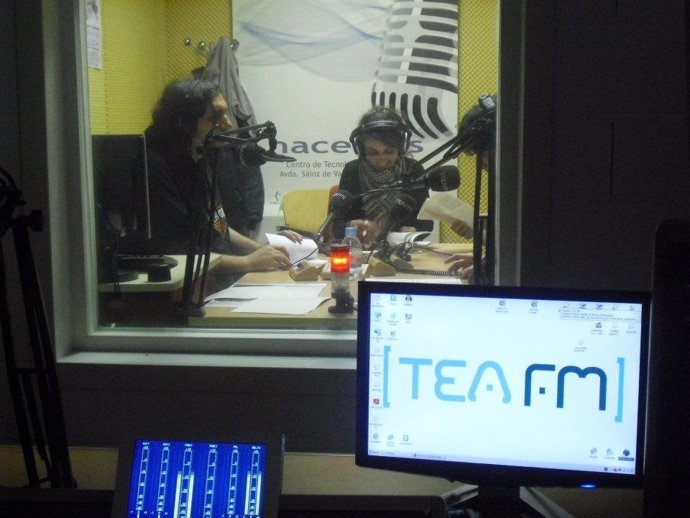 Estudio De La Escuela De Radio TEA FM 