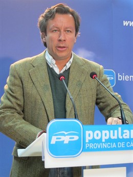 Carlos Floriano