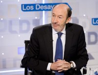 Rubalcaba no ve desleal que Patxi López pida una disculpa del Rey
