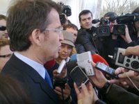 AV.-Feijóo asegura que Conde Roa tomó "libre y responsablemente" la decisión de dimitir, lo que le "honra como político"