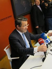 AV.- Ángel Currás será el relevo de Conde Roa al frente de la Alcaldía de Santiago de Compostela