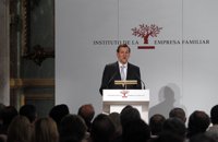 Economía/Laboral.- Rajoy espera no tener que congelar la oferta de empleo público el año que viene