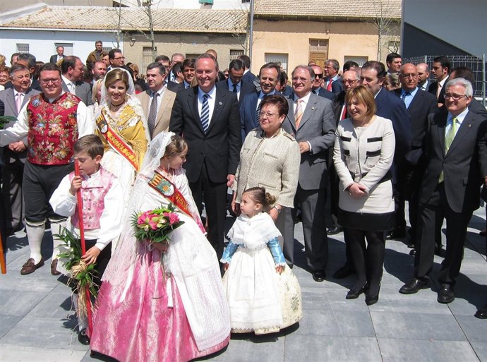 Alberto Fabra Junto A Luisa Pastor Y Otras Autoridades En San Vicente