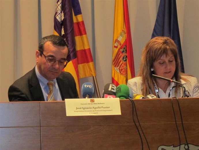 Josep Ignasi Aguiló Y Joana Maria Camps