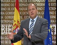 Monago dice que "hay turismo sanitario de oportunidad" y que su "impacto" en España es de 1.000 millones de euros