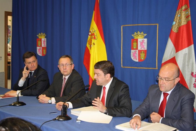 González Gago (2D), En Rueda De Prensa