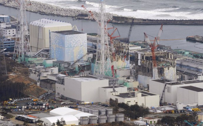 Central Nuclear De Fukushima Un Año Después Del Accidente Por El Tsunami