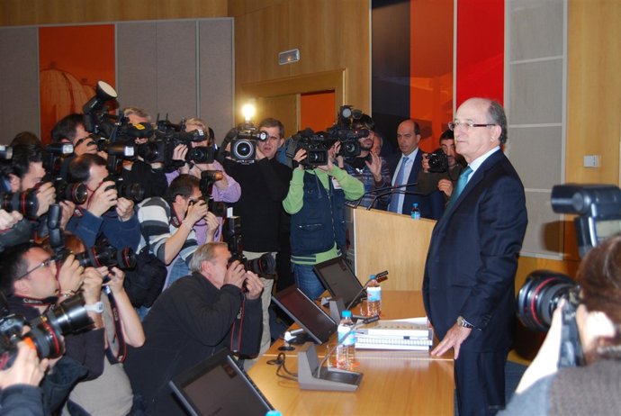 El Presidente De Repsol, Antonio Brufau