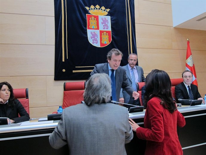 De Santiago Juárez Habla Con Ana Redondo Y José María González.