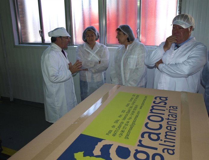 La Consellera De Agricultura, Pesca, Alimentación Y Agua, Maritina Hernández