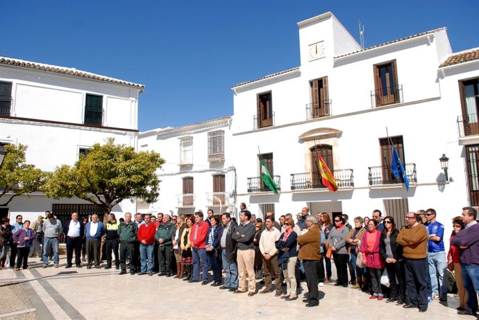 Concentración Contra La Violencia De Género En Estepa