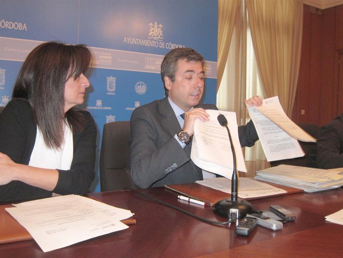 Torrico Muestra Los Documentos Relacionados Con La CHG