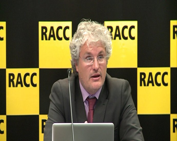 RACC: "En madrid se señaliza cerca del destino"