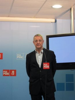 El Secretario Federal De Ideas Y Programas Del PSOE, Jesús Caldera