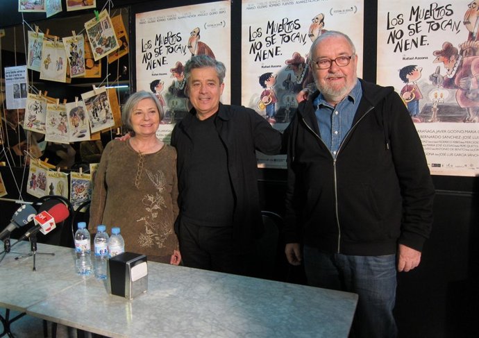 Tina Sáinz, El Director José Luis García Y El Actor Carlos Iglesias .