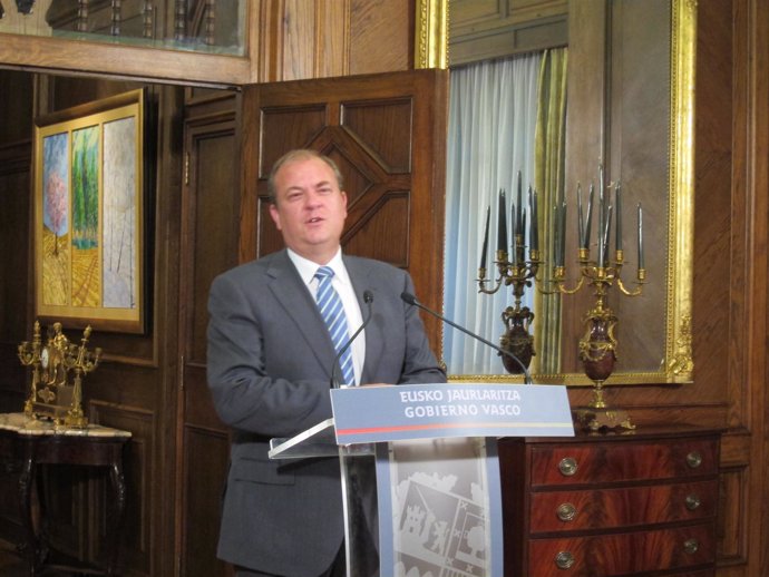 El Presidentre Del Gobierno De Extrremadura, Jose Antonio Monago