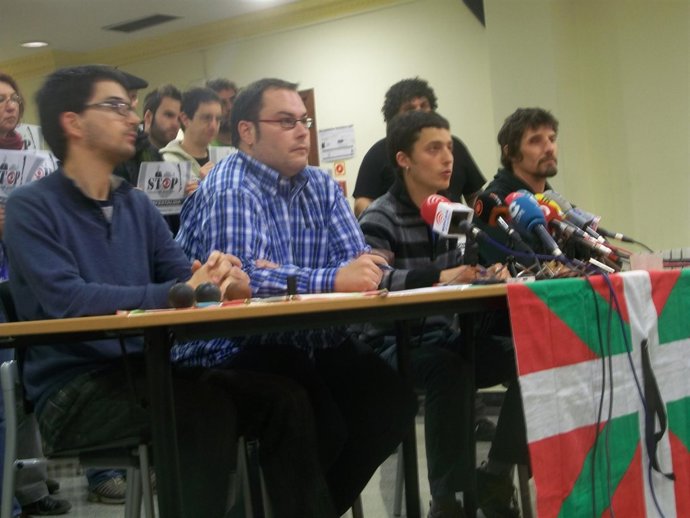 Portavoces De La Iniciativa Ciudadana "Iñigo Gogoan"