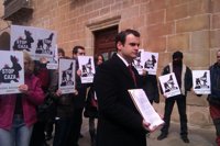 Pacma presenta una querella contra Marichalar y la Infanta Elena por "lesiones por imprudencia" de su hijo Froilán