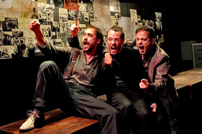 'Nuestra Clase' Dirigida Por Carme Portaceli