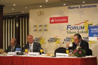 José Antonio Monago pide que se garanticen los recursos "presentes y futuros" de agua