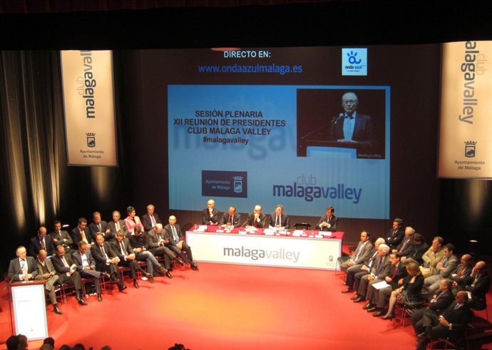 Josep Piqué En La Reunión Del Club Málaga Valley