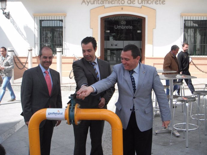 Inauguran El Servicio De Gas Natural En Umbrete.