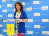 Montero cree que las medidas son la "antesala" para "desmantelar" el Sistema Nacional de Salud