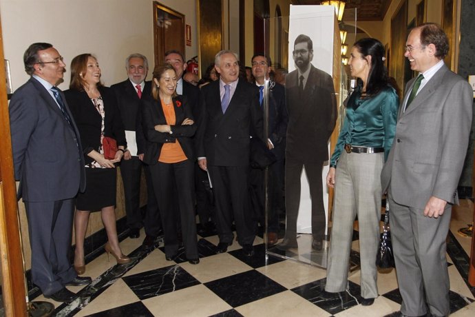 Exposición 'Aqueles Primeiros Anos' 30 Años Parlamento Galicia