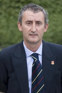 El Colegio de Médicos de Cantabria cree que los ajustes sanitarios es una cuestión de "justicia social"